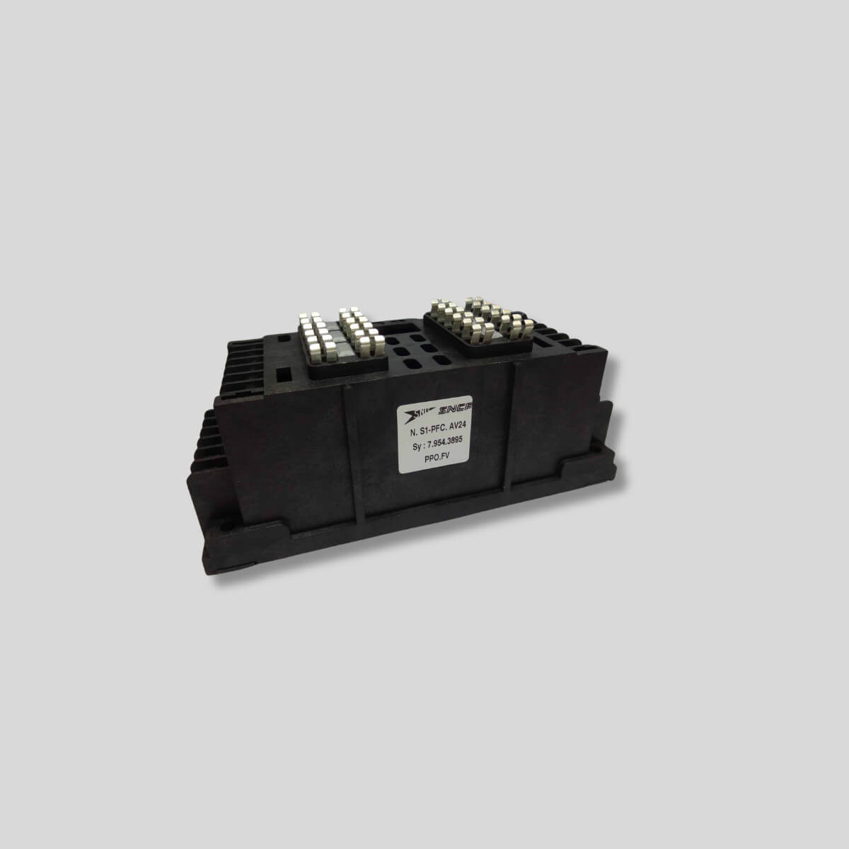 pfc av24 frontal